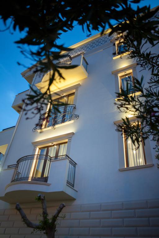 Del Gaudio Guesthouse Torre Melissa Exterior photo
